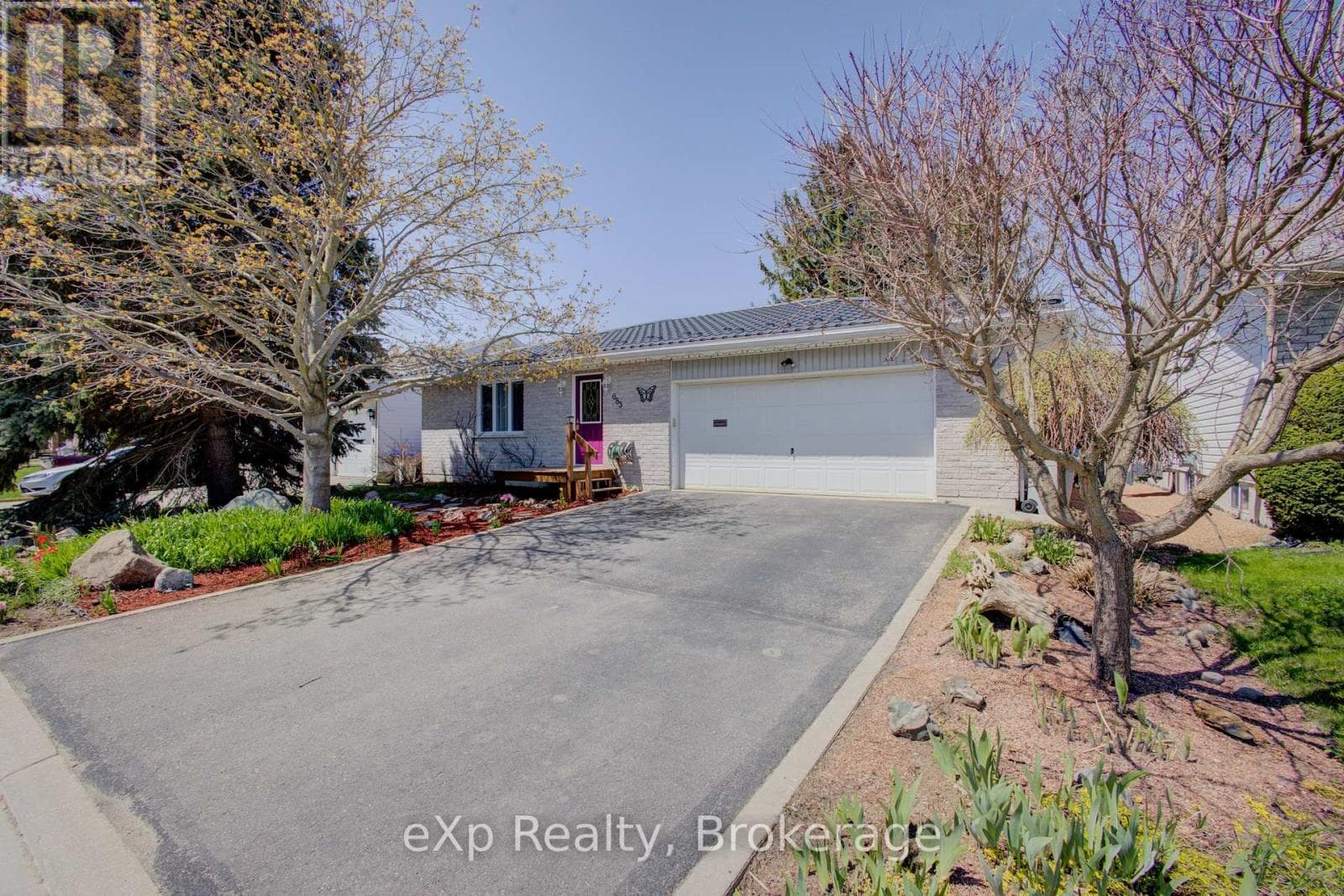 685 RESERVE Avenue