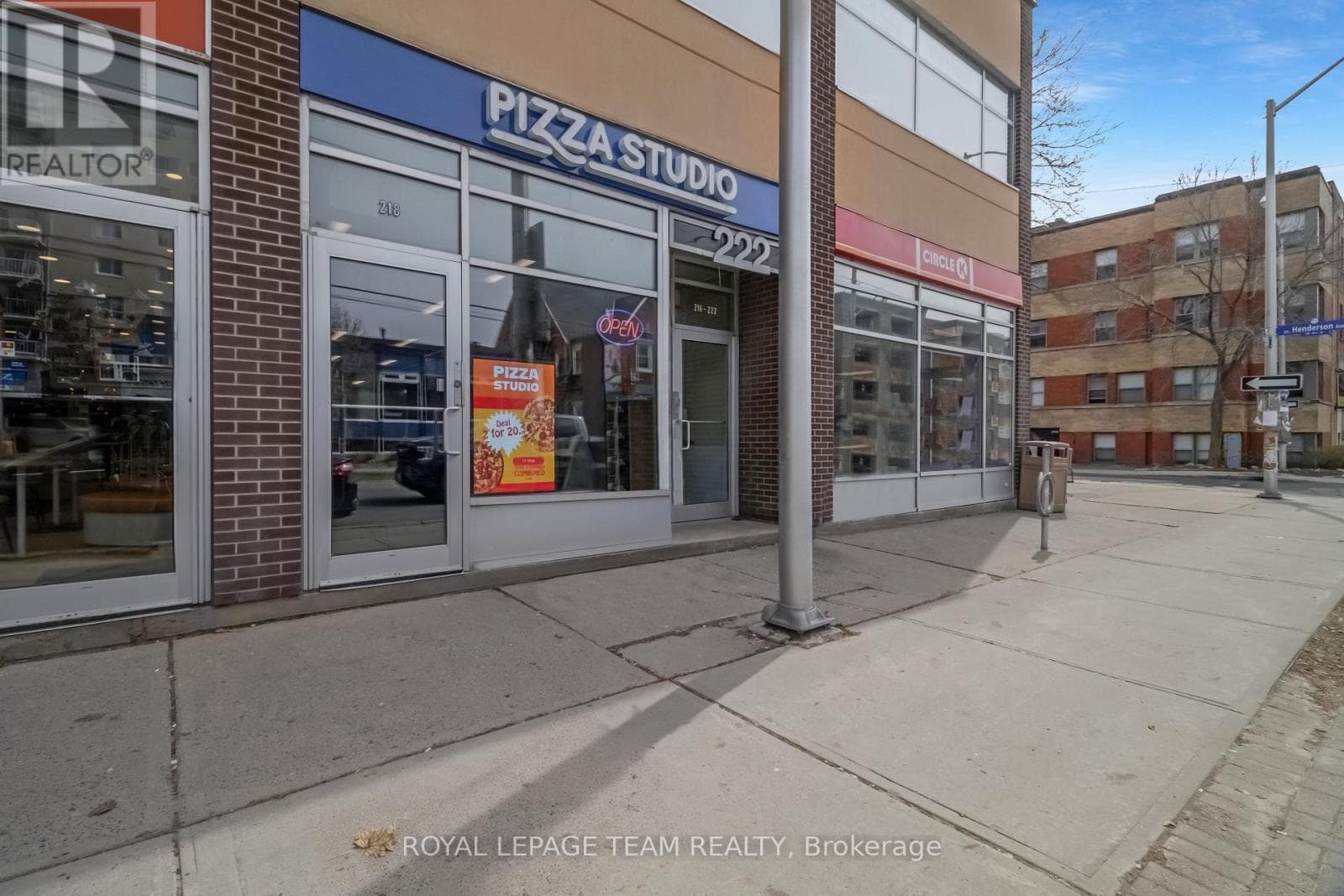 218 Laurier Avenue