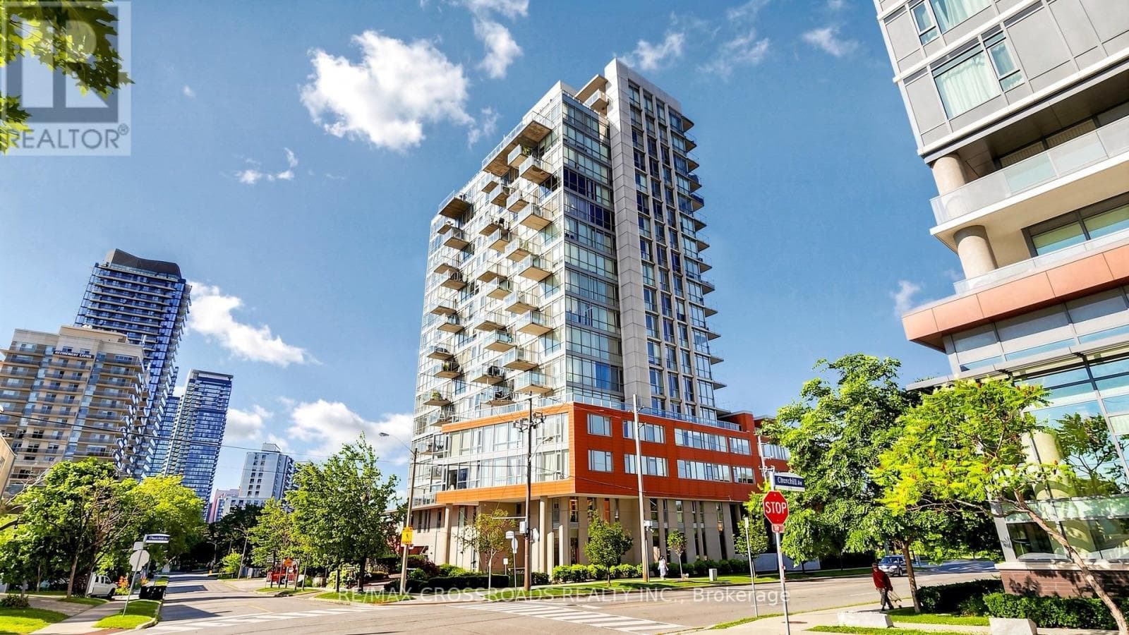 606- 30 Canterbury Place