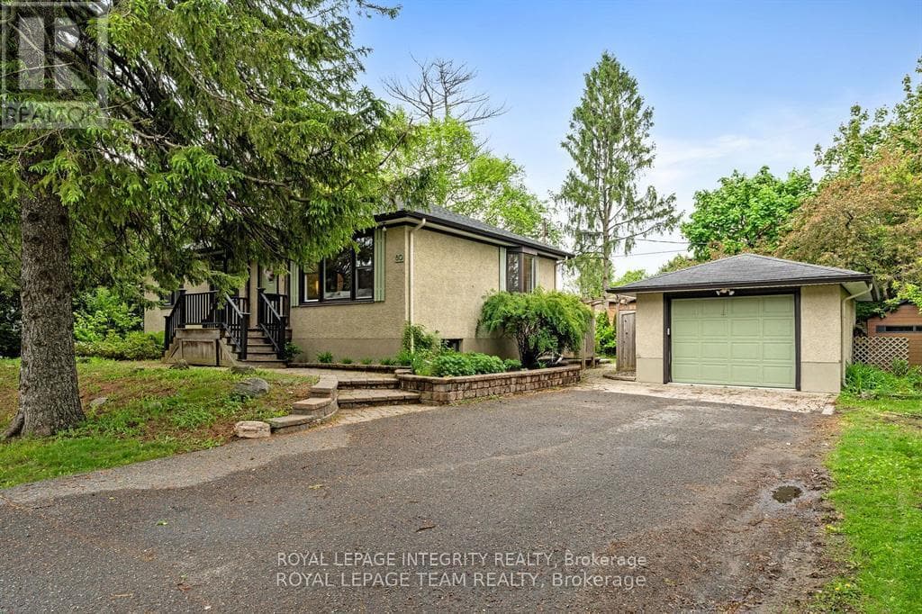80 St Claire Avenue