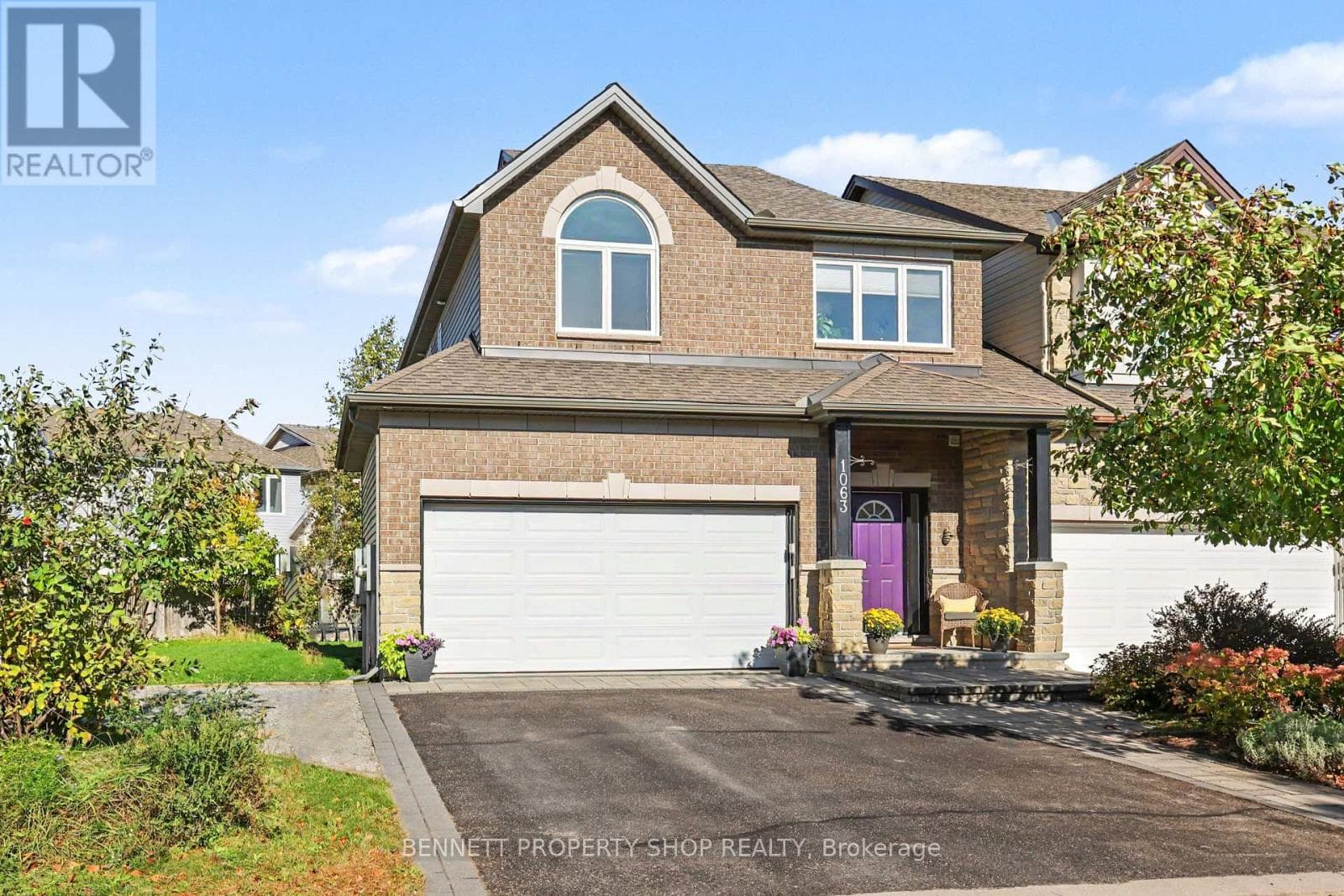1063 Northgraves Crescent